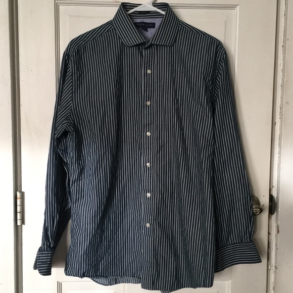 Tommy Hilfiger Button Down - Picture 1 of 5